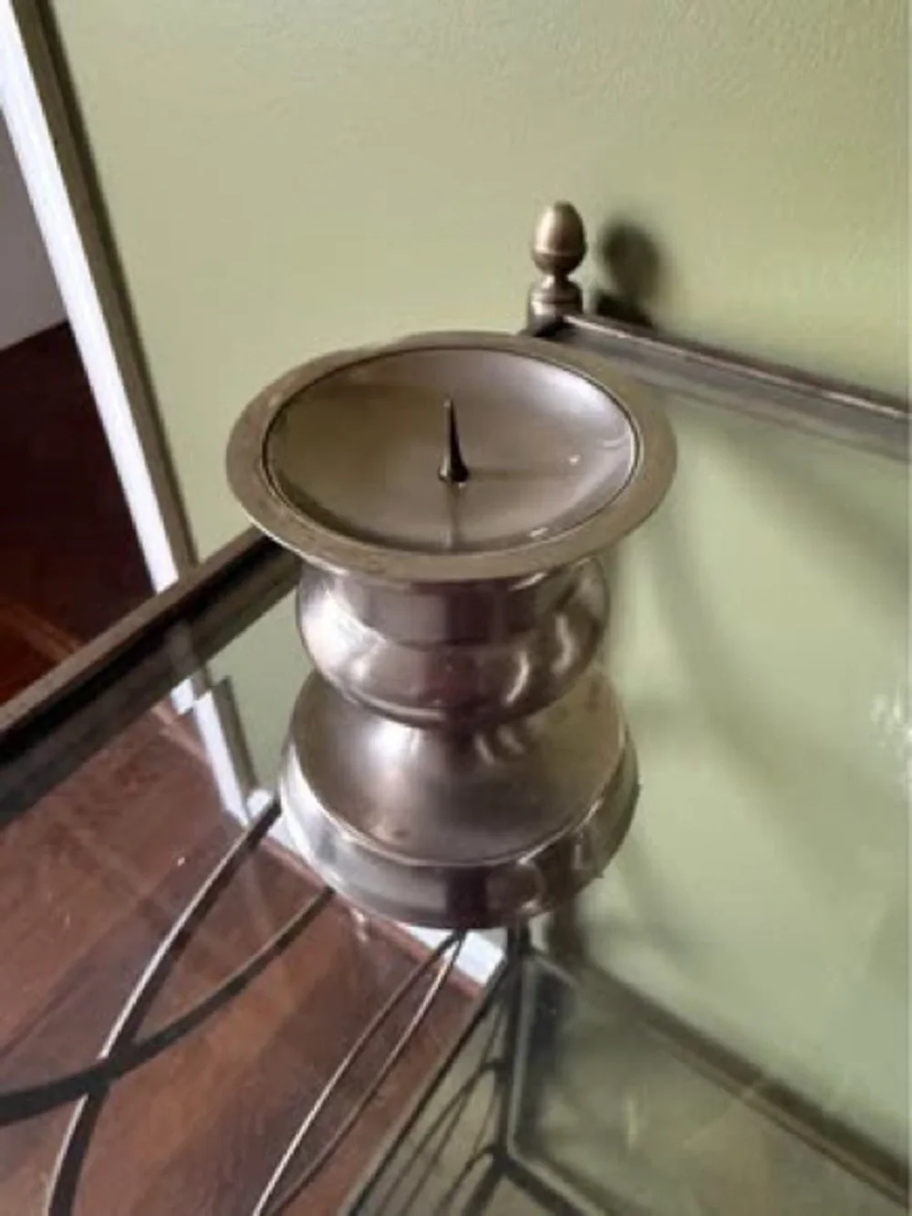 Metal Pillar Candle Holder in Silver